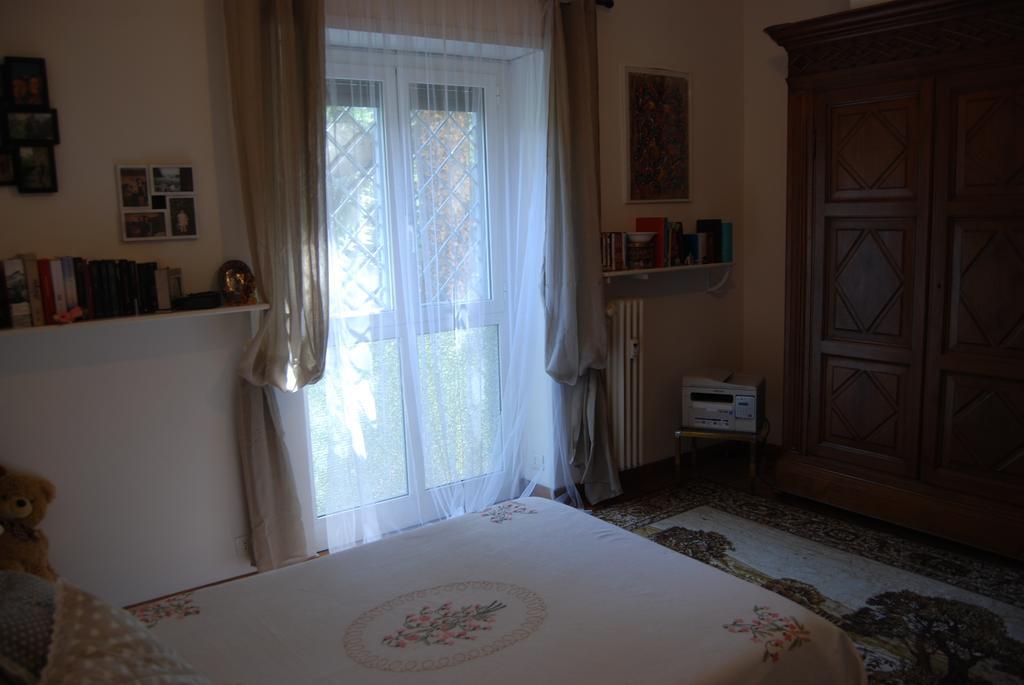 La Badia Del Cavaliere Panzió Róma Szoba fotó